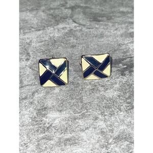 Vintage c1980 Gold-Tone Navy & Ivory Cloisonne Style Windmill Clip-On Earrings